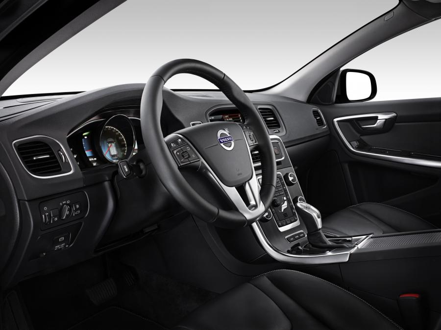  Volvo V60 Plug-in Hybrid 2011 года  (фото 55 из 68)